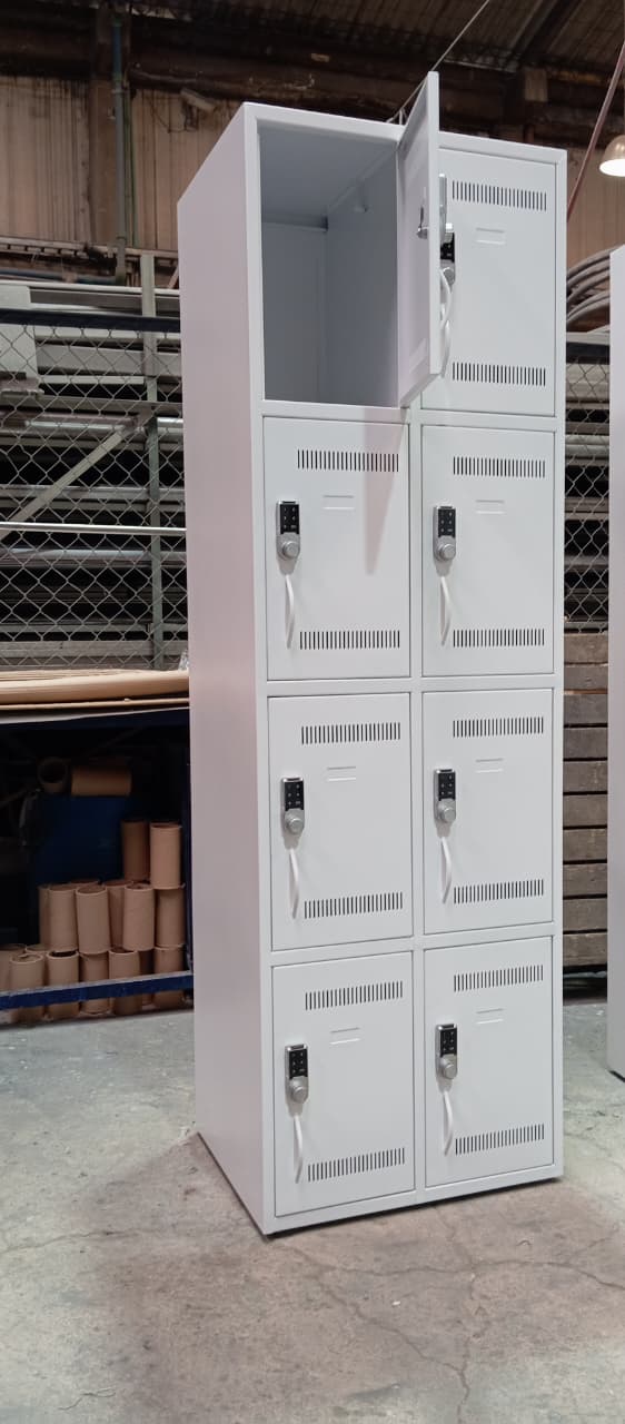 LOCKERS - Image 3