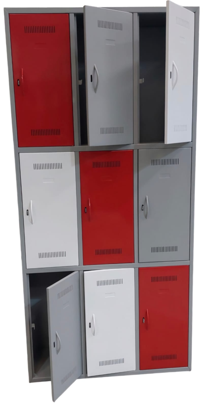LOCKERS - Image 2